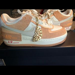 W AF1 Shadow cashmere/pale coral only used once very good condition